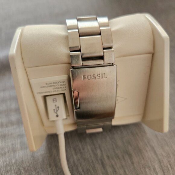 Fossil Q Founder Touch Screen Smart Watch - Picture 12 of 16